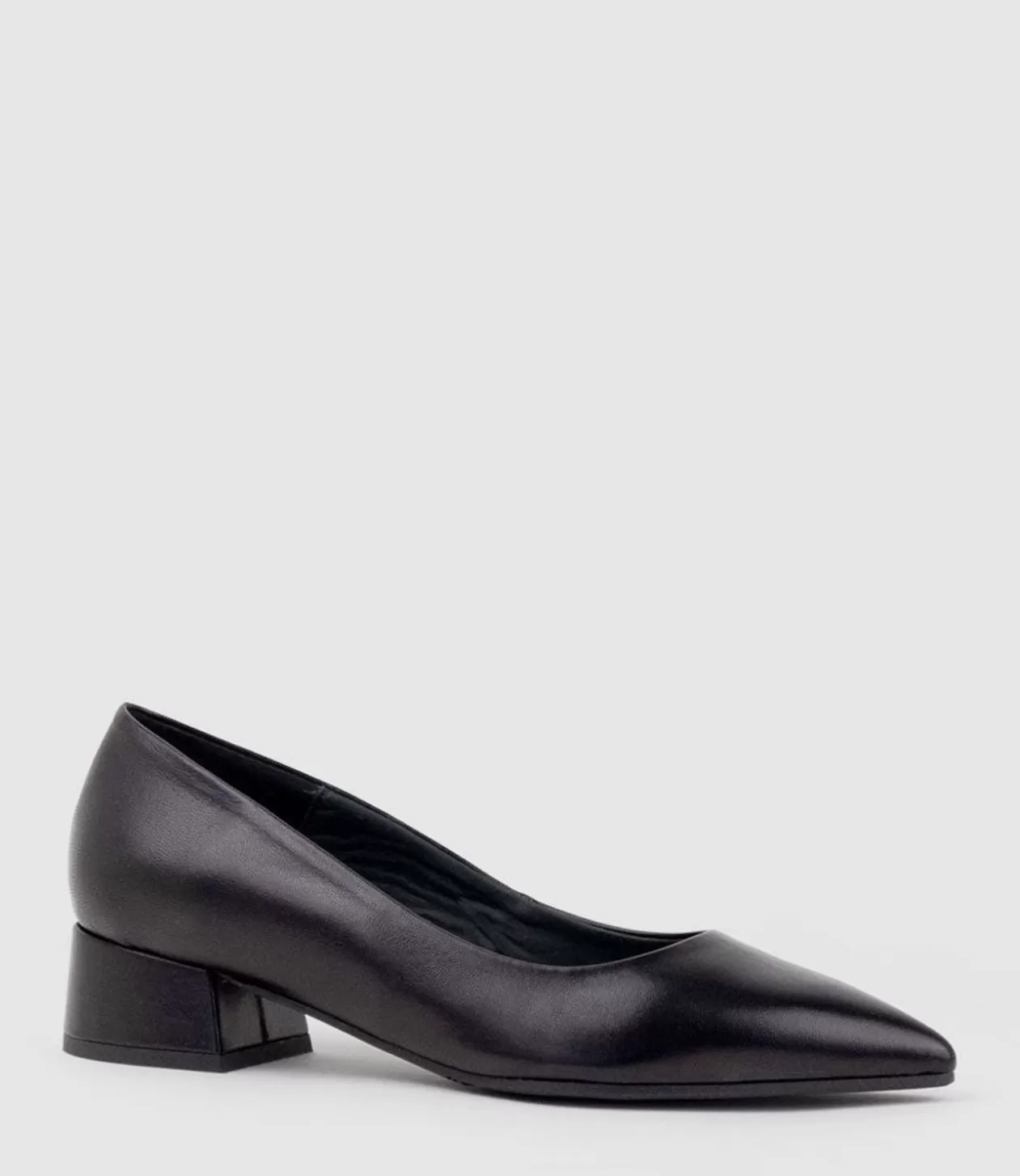 Edward Meller Low Heel<Andrea40 Pointed Block Heel Pump In Black