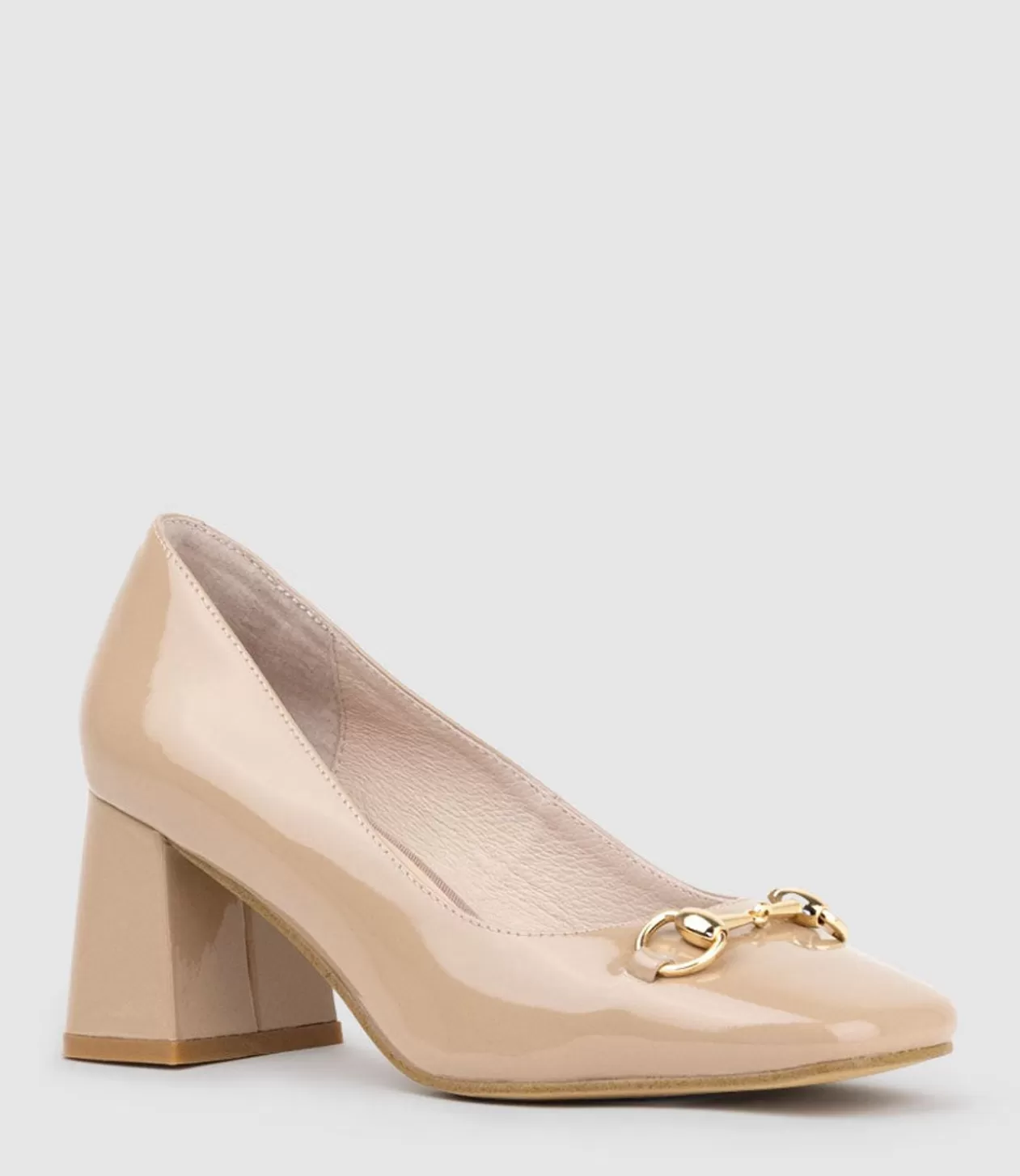 Edward Meller Mid Heel<Blythe65 Square Toe Pump With Hardware In Nude Patent