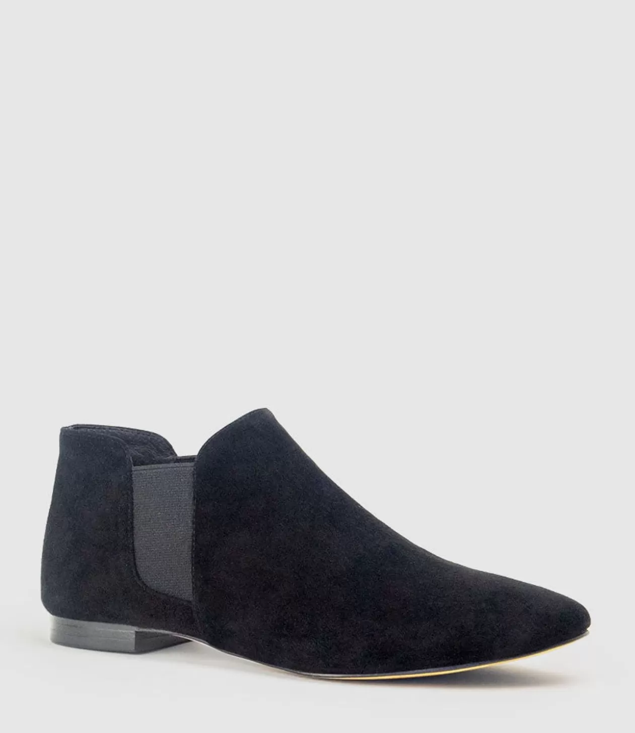 Edward Meller Ankle Boots<Faeda Ankle Bootie In Black Suede