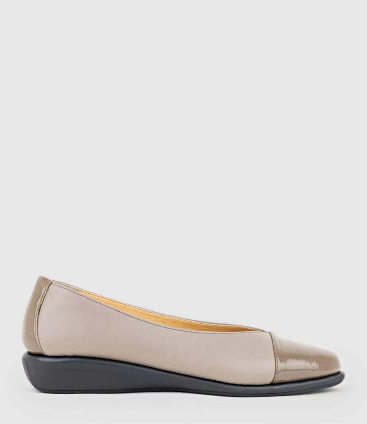 Edward Meller Low Heel<Frankly Cap Toe Comfort Ballet In Taupe