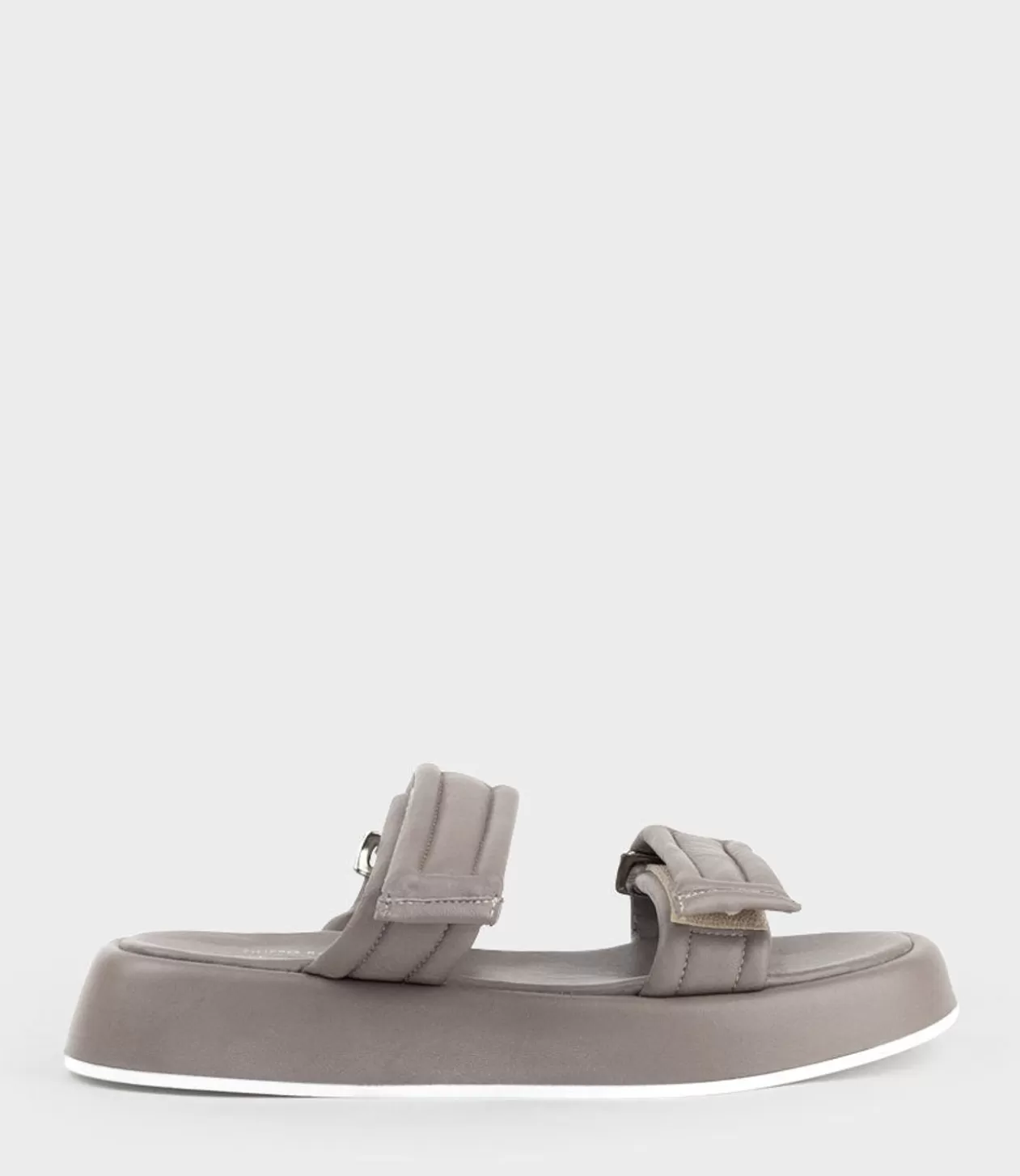 Edward Meller Low Sandals<Hamlet Quilted Strap Slide On Unit In Taupe