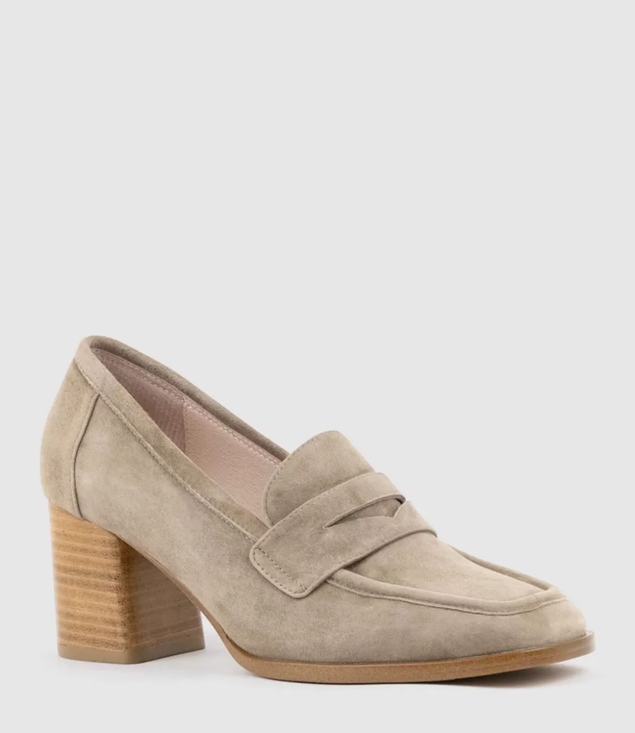 Edward Meller Loafers & Moccasins<Hazel65 Albert Throat Pump In Latte Suede