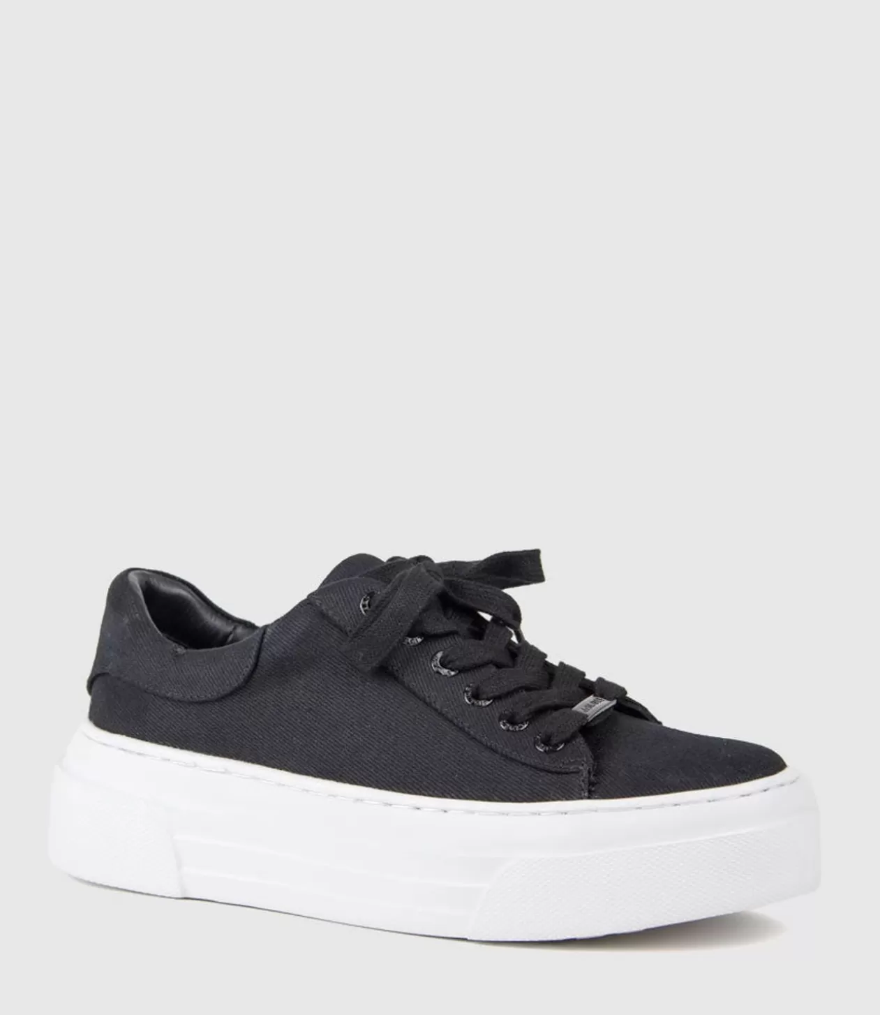 Edward Meller Sneakers<Jody Chunky Sole Canvas Sneaker In Black