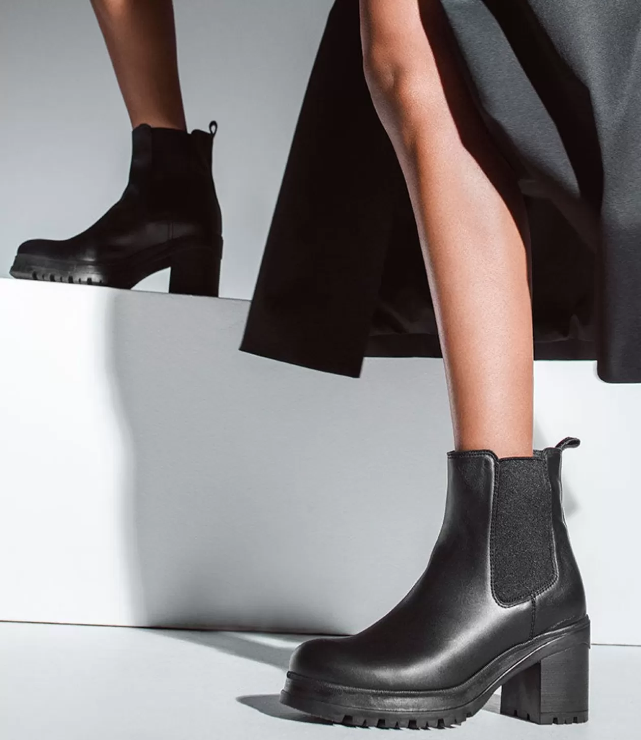 Edward Meller La Canadienne<Paxton Chukka Boot On Rubber Heel In Black