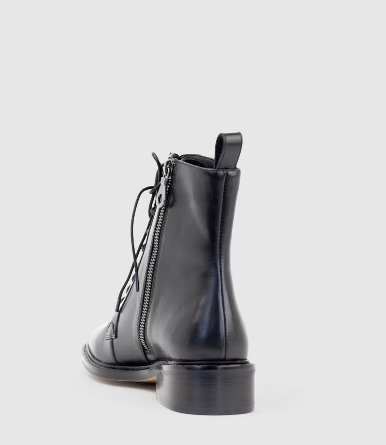 Edward Meller Ankle Boots<Windsor30 Lace Up Ankle Boot In Black Waxy Calf