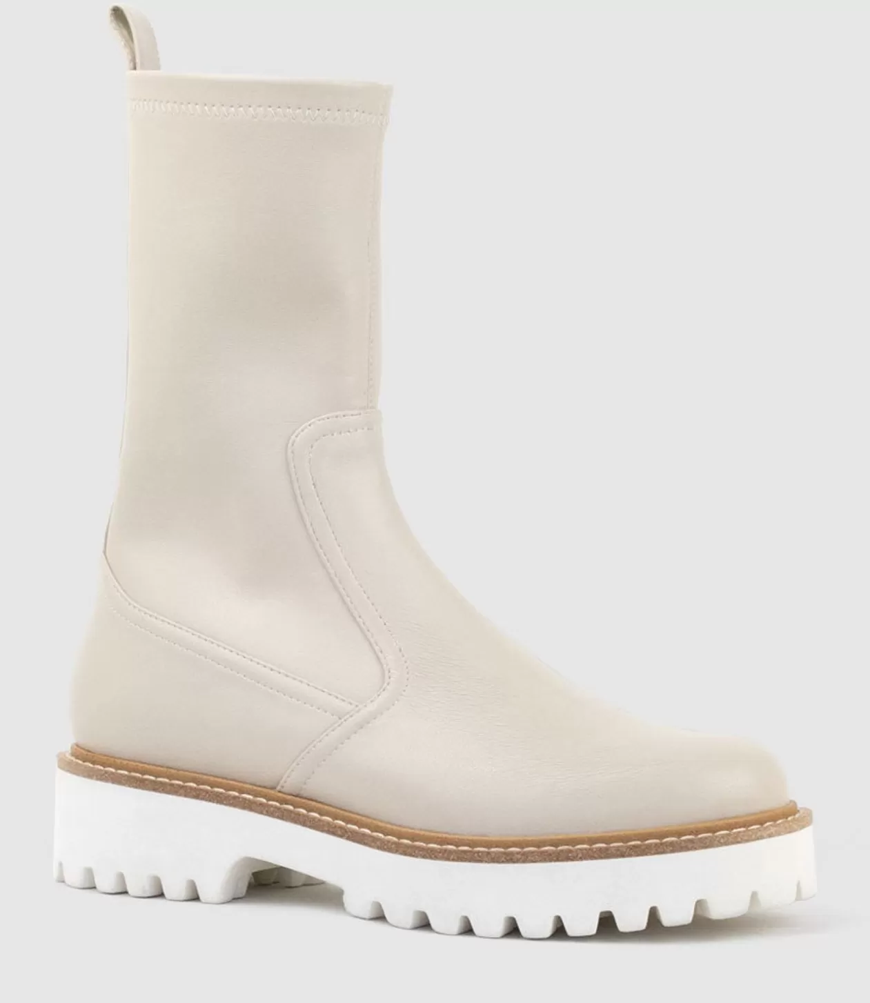 Edward Meller Ankle Boots<Worsley Stretch Ankle Boot On Unit In Beige