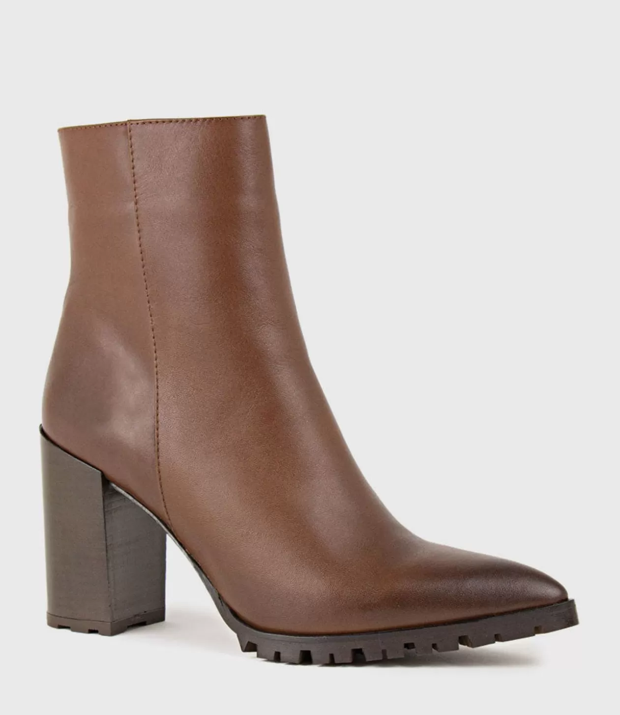 Edward Meller Ankle Boots<Xendia Block Heel Pointed Ankle Boot In Tobacco